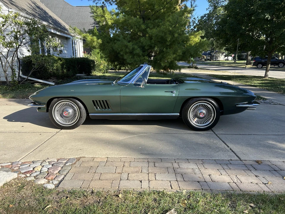 1967 Chevrolet Corvette C2 - Image 10 of 31