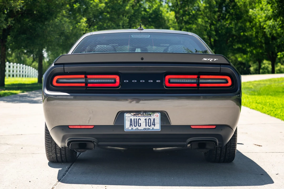 2016 Dodge Challenger SRT Hellcat 3rd Gen - Image 26 of 31