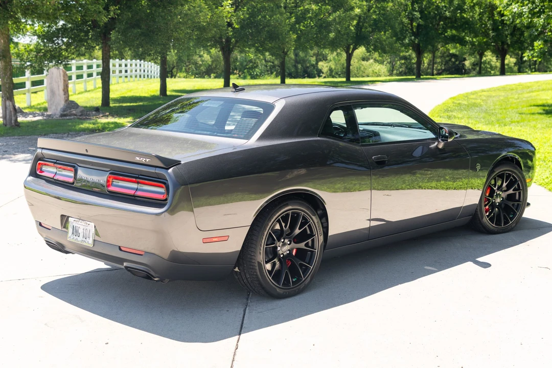 2016 Dodge Challenger SRT Hellcat 3rd Gen - Image 21 of 31