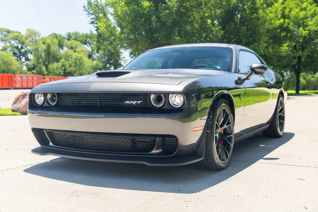 2016 Dodge Challenger SRT Hellcat 3rd Gen - Image 11 of 31