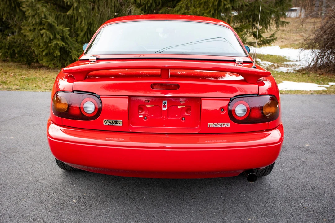 1990 Mazda NA MX-5 Miata - Image 11 of 31