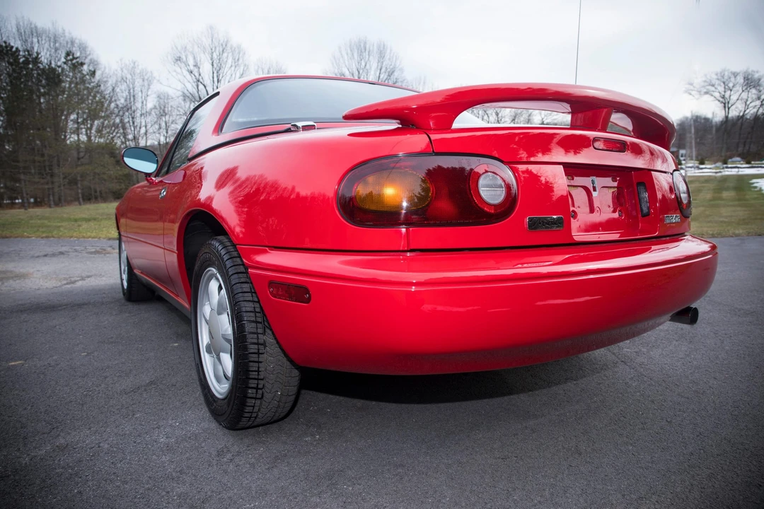 1990 Mazda NA MX-5 Miata - Image 8 of 31