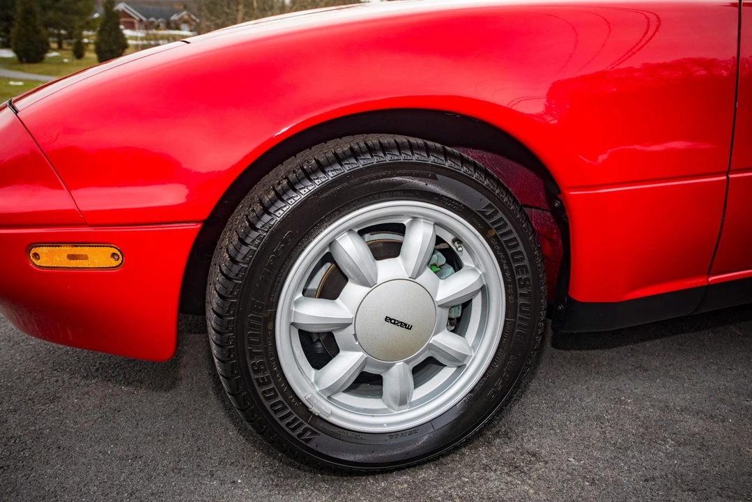 1990 Mazda NA MX-5 Miata - Image 27 of 31