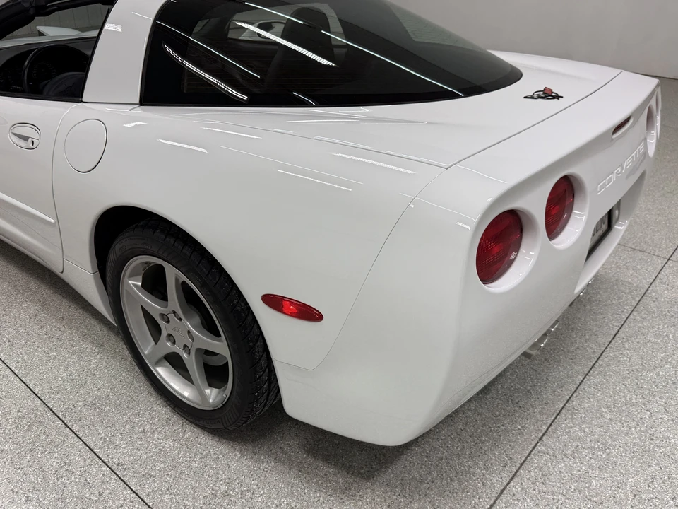 2000 Chevrolet Corvette C5 - Image 27 of 31