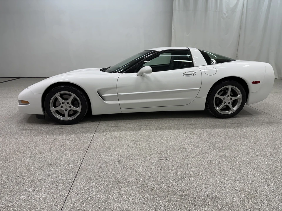 2000 Chevrolet Corvette C5 - Image 3 of 31