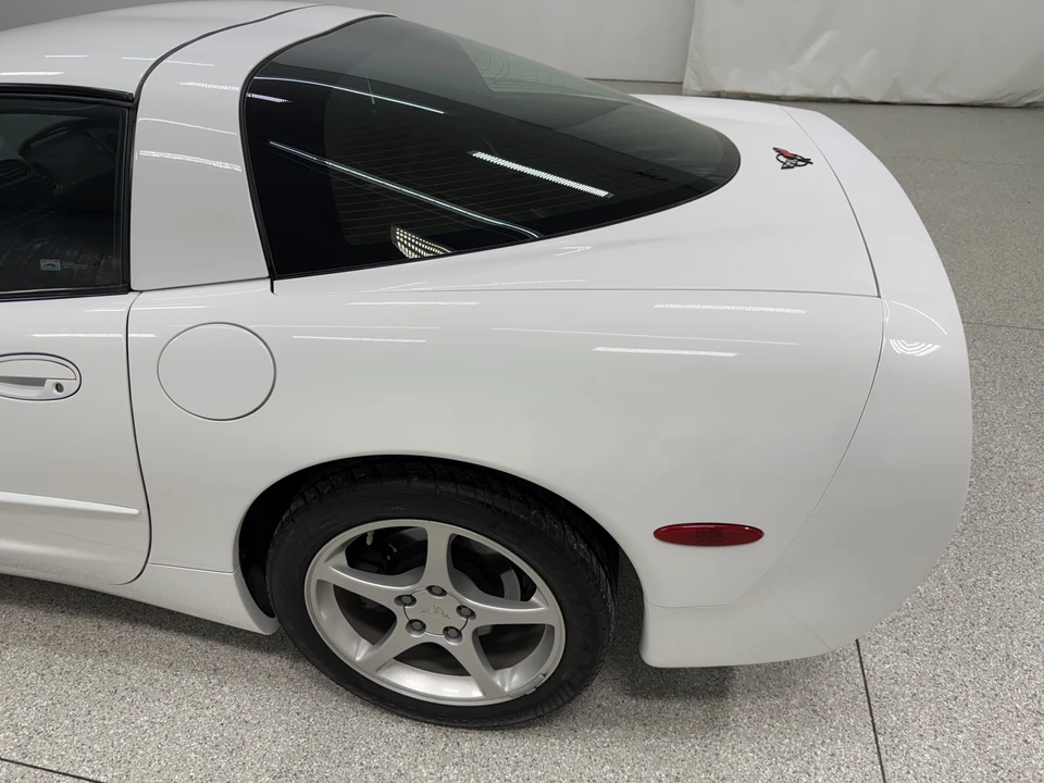 2000 Chevrolet Corvette C5 - Image 24 of 31