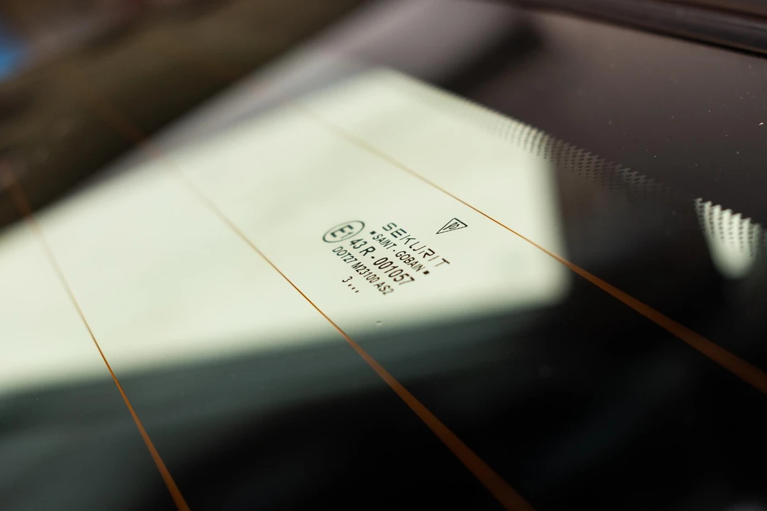 2004 Porsche 996 Turbo - Image 29 of 31