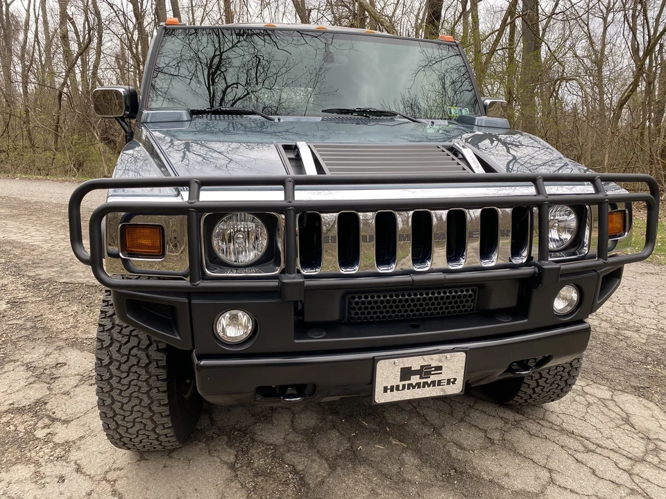 2005 Hummer Hummer H2 - Image 2 of 31