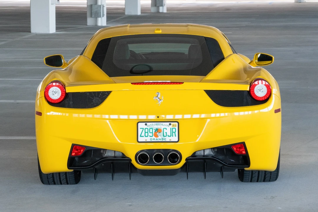 2011 Ferrari 458 Italia - Image 7 of 31