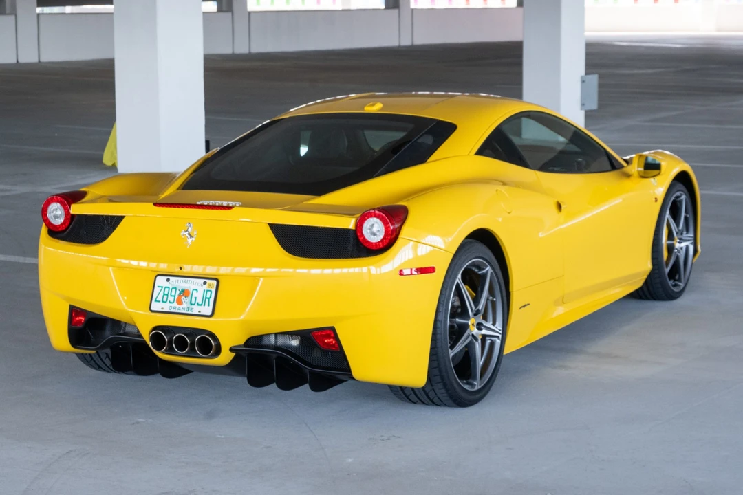 2011 Ferrari 458 Italia - Image 6 of 31