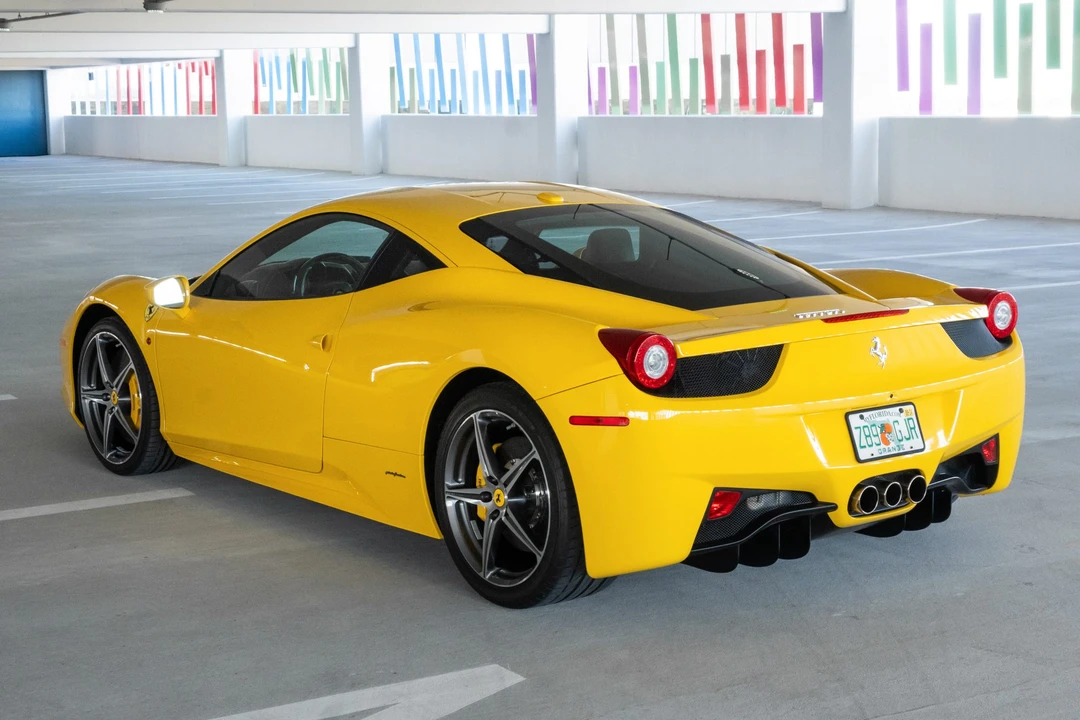 2011 Ferrari 458 Italia - Image 8 of 31