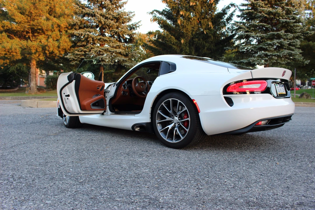 2014 Dodge Viper 5th Gen - Image 12 of 31