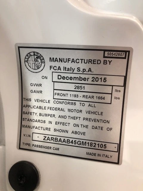 2016 Alfa Romeo 4C Spider - Image 25 of 31