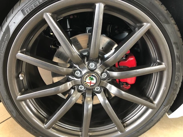 2016 Alfa Romeo 4C Spider - Image 22 of 31