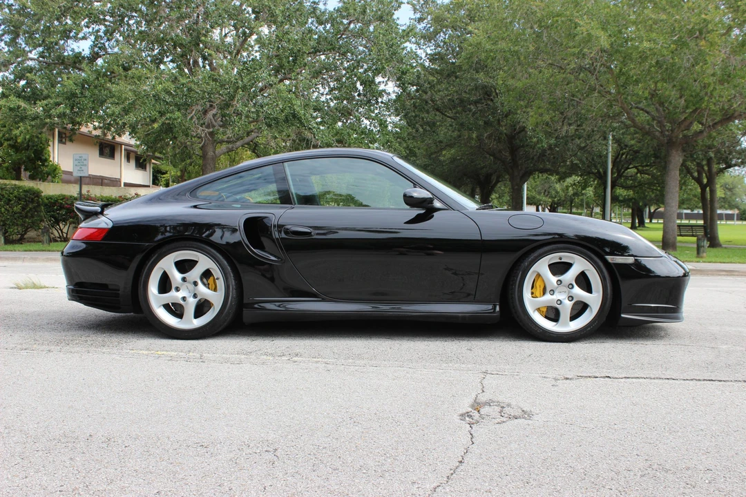 2003 Porsche 996 Turbo - Image 12 of 31