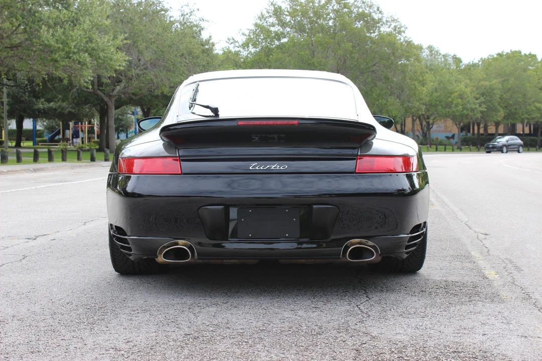 2003 Porsche 996 Turbo - Image 17 of 31