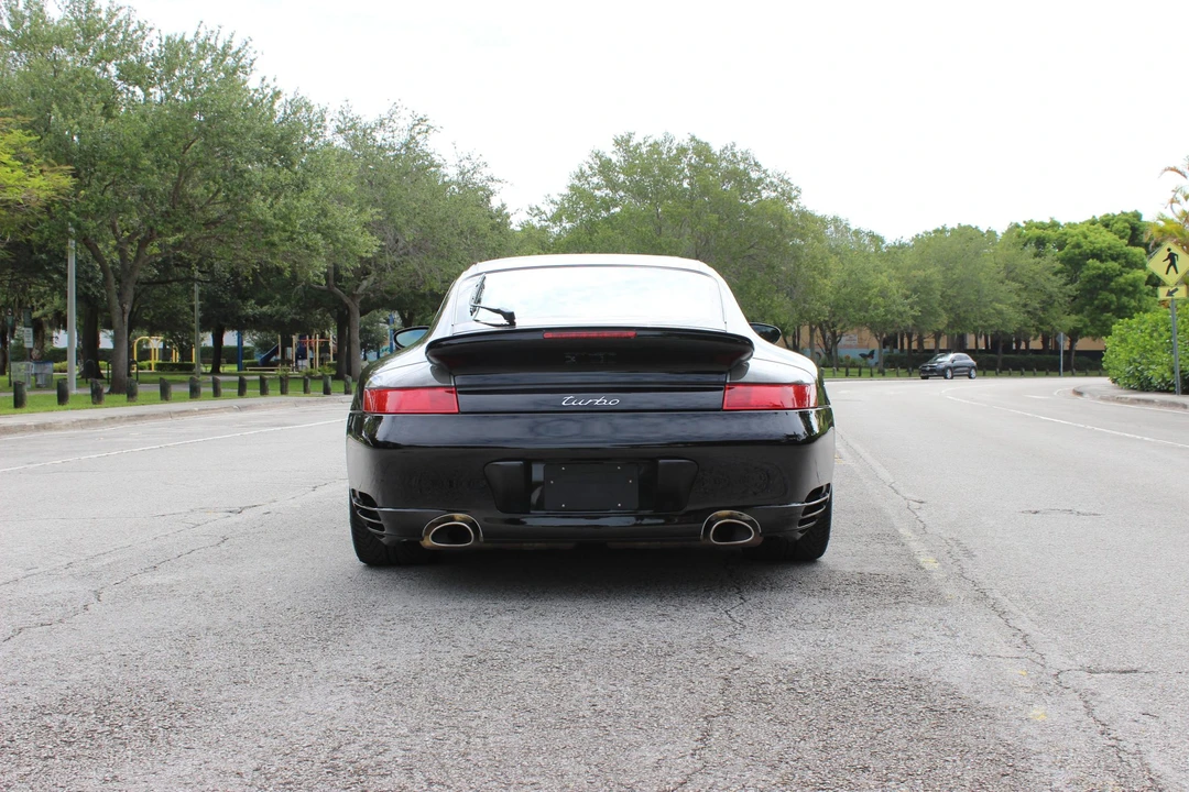 2003 Porsche 996 Turbo - Image 18 of 31