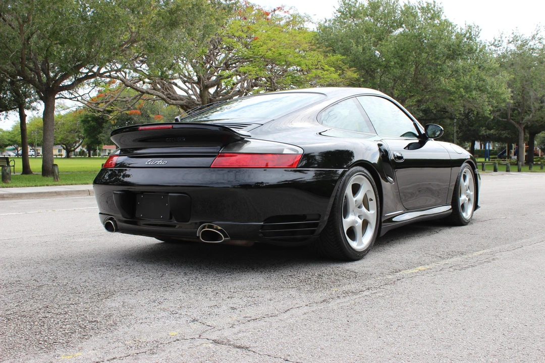 2003 Porsche 996 Turbo - Image 14 of 31