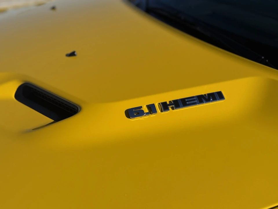 2010 Dodge Challenger SRT8 & 392 3rd Gen - Image 18 of 31