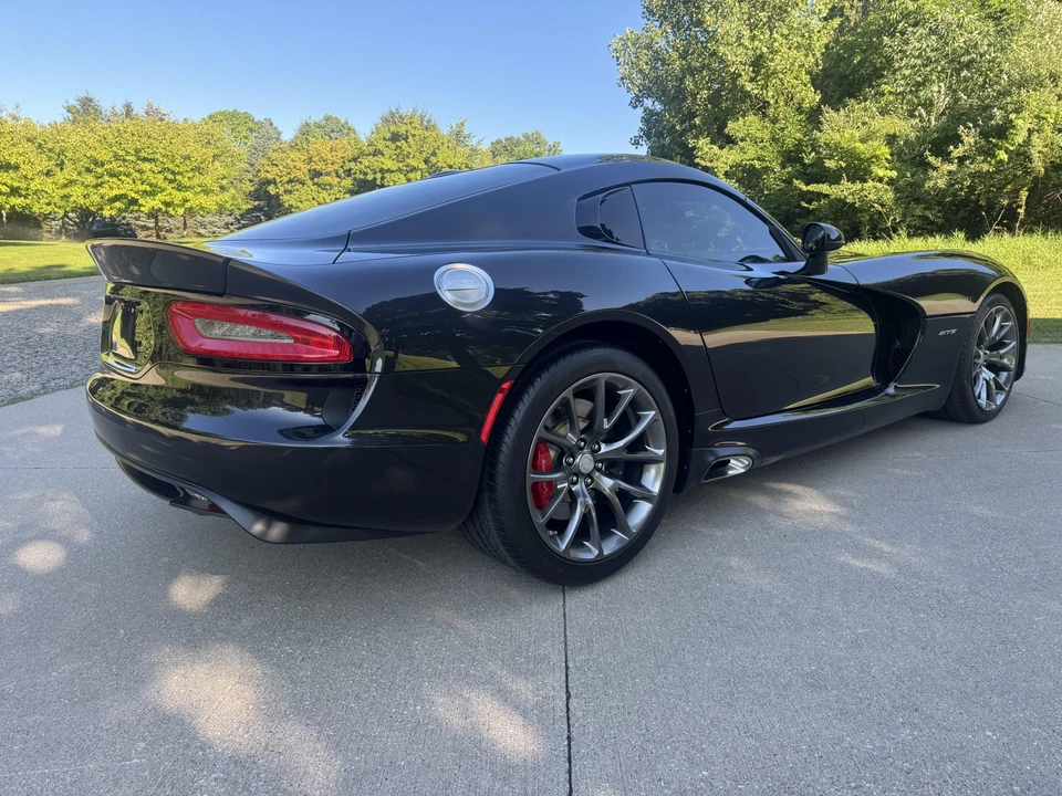 2014 Dodge Viper 5th Gen - Image 24 of 31