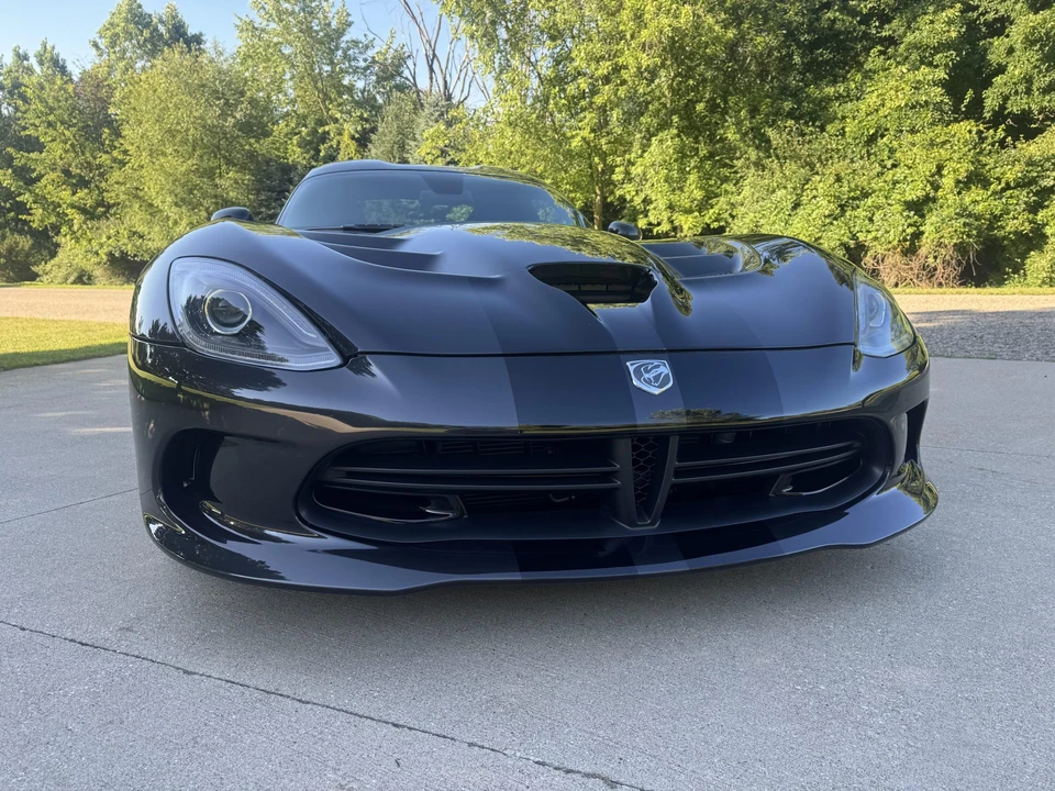 2014 Dodge Viper 5th Gen - Image 9 of 31