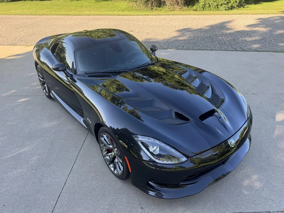 2014 Dodge Viper 5th Gen - Image 11 of 31