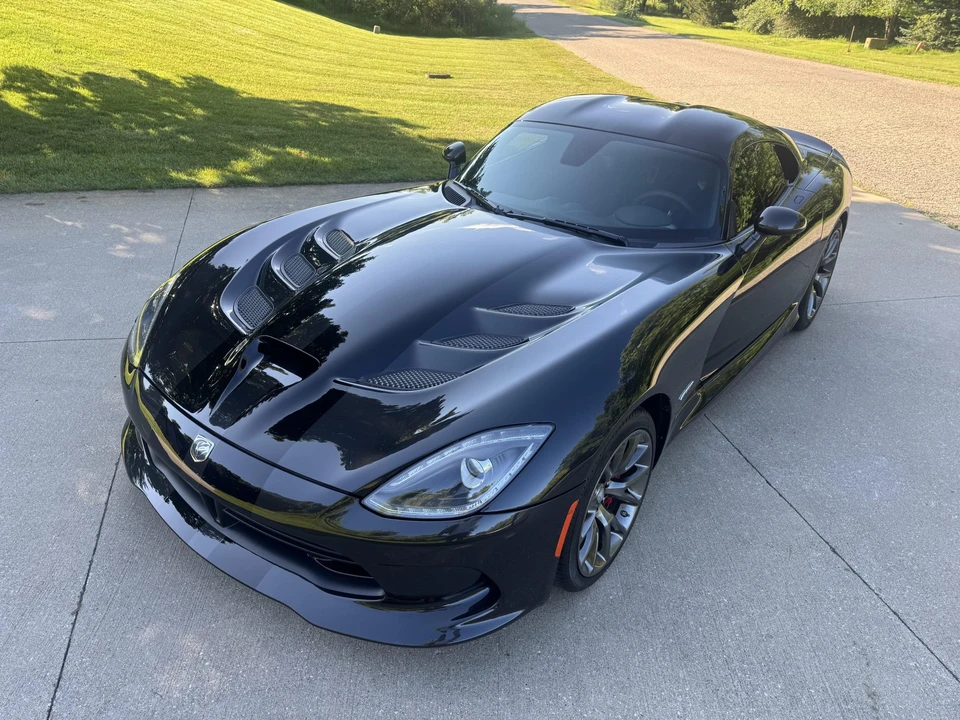 2014 Dodge Viper 5th Gen - Image 5 of 31