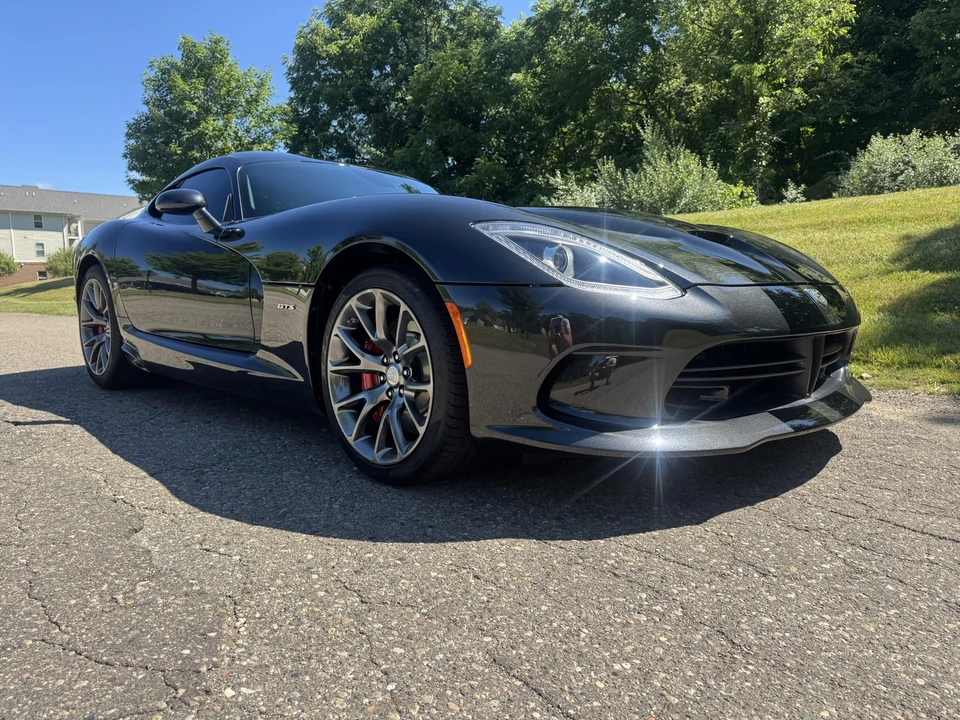 2014 Dodge Viper 5th Gen - Image 13 of 31