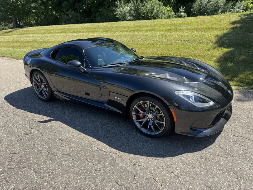2014 Dodge Viper 5th Gen - Image 15 of 31