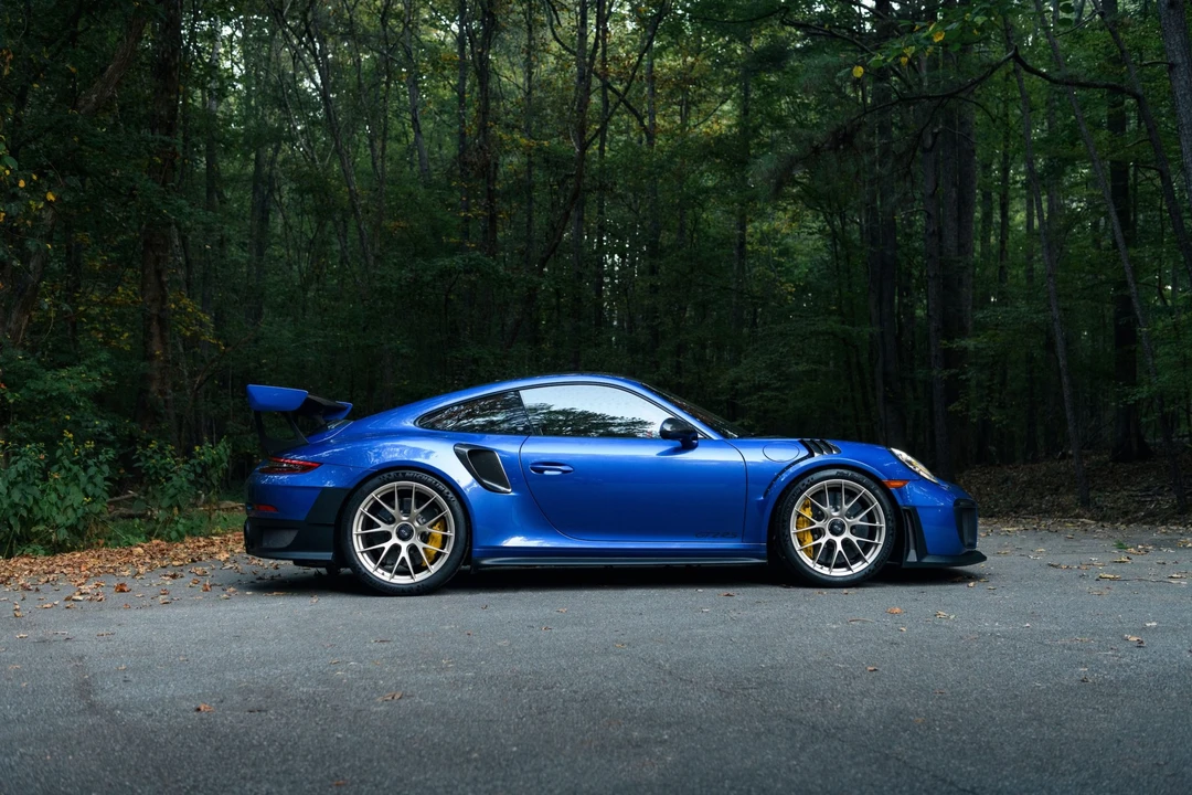 2018 Porsche 991 GT2 RS - Image 4 of 31