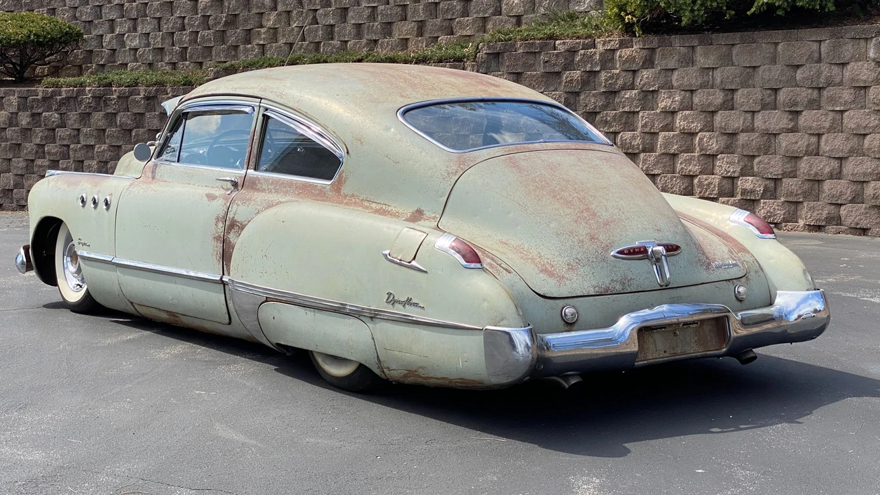1949 Buick Super - Image 10 of 31