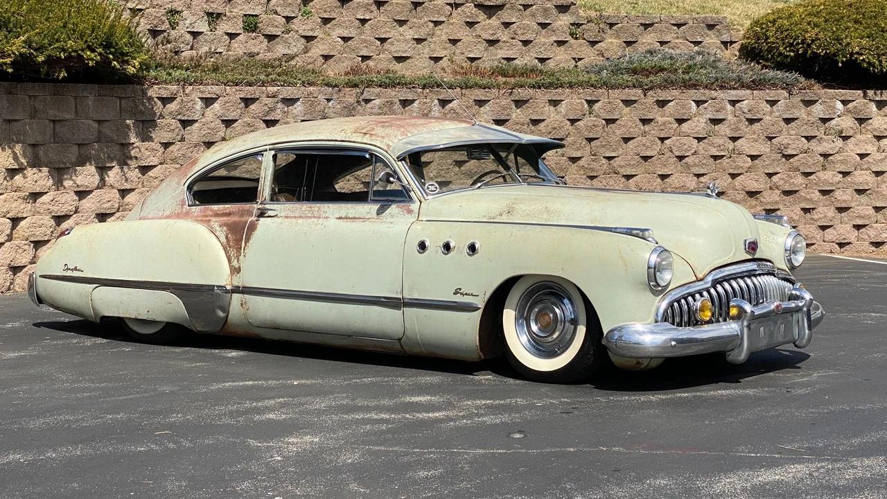 1949 Buick Super - Image 17 of 31