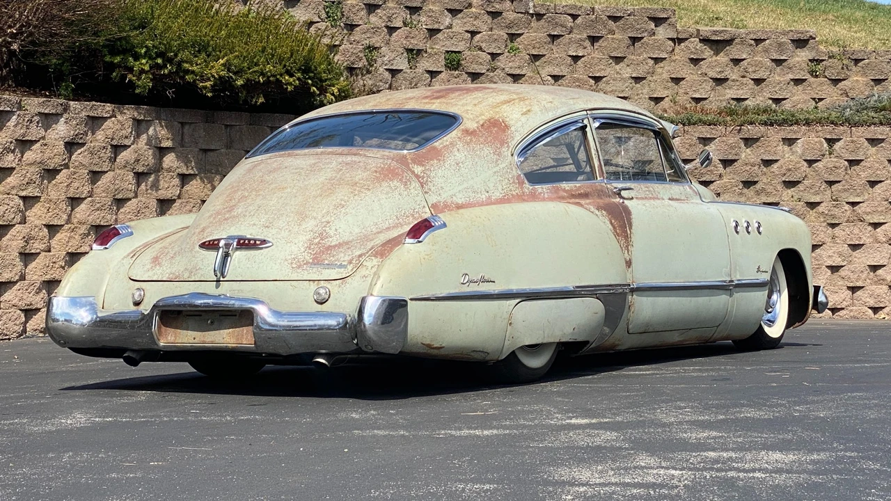 1949 Buick Super - Image 11 of 31