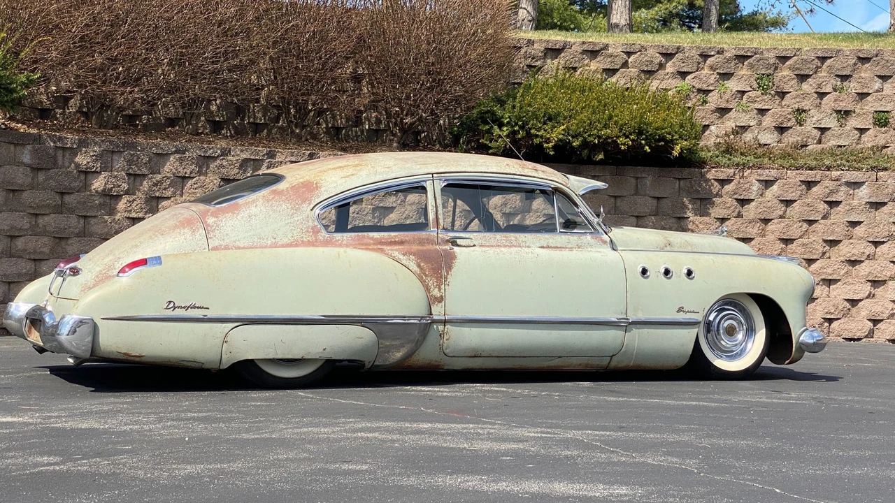 1949 Buick Super - Image 13 of 31