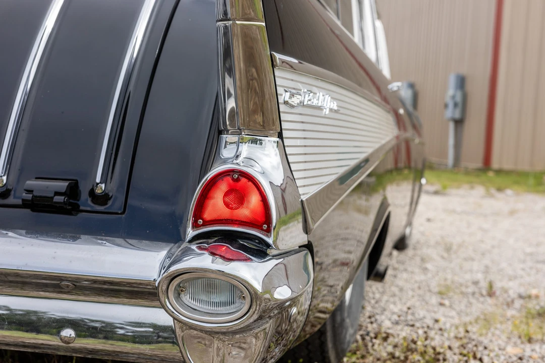 1957 Chevrolet Nomad - Image 23 of 31