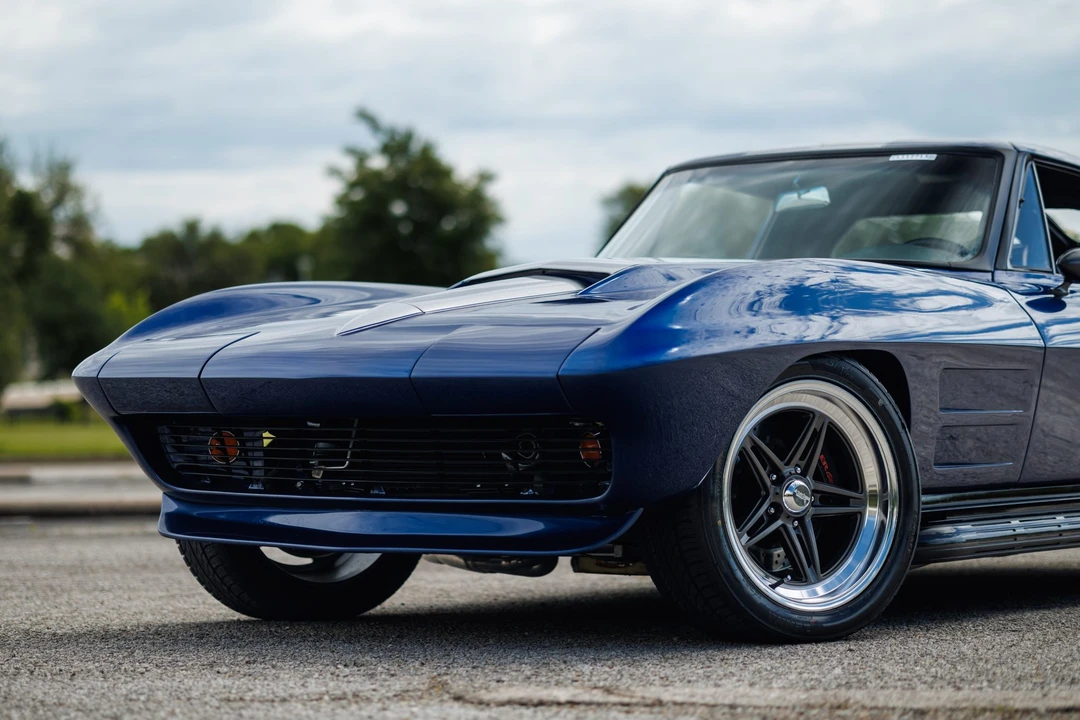 1963 Chevrolet Corvette C2 - Image 17 of 31