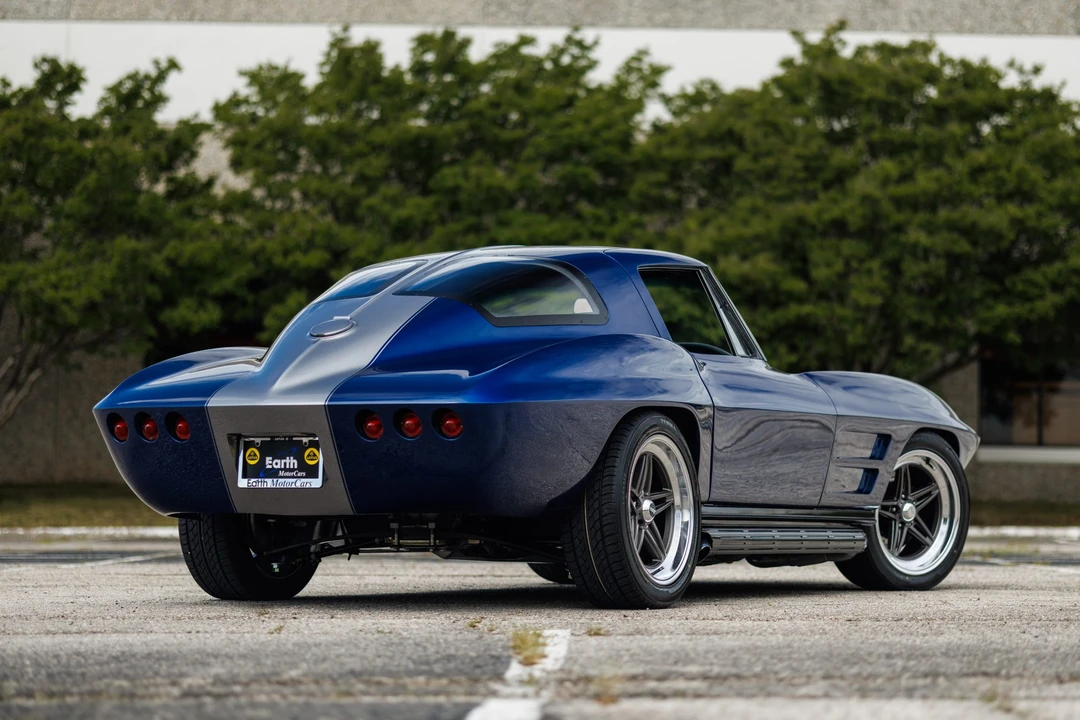 1963 Chevrolet Corvette C2 - Image 11 of 31