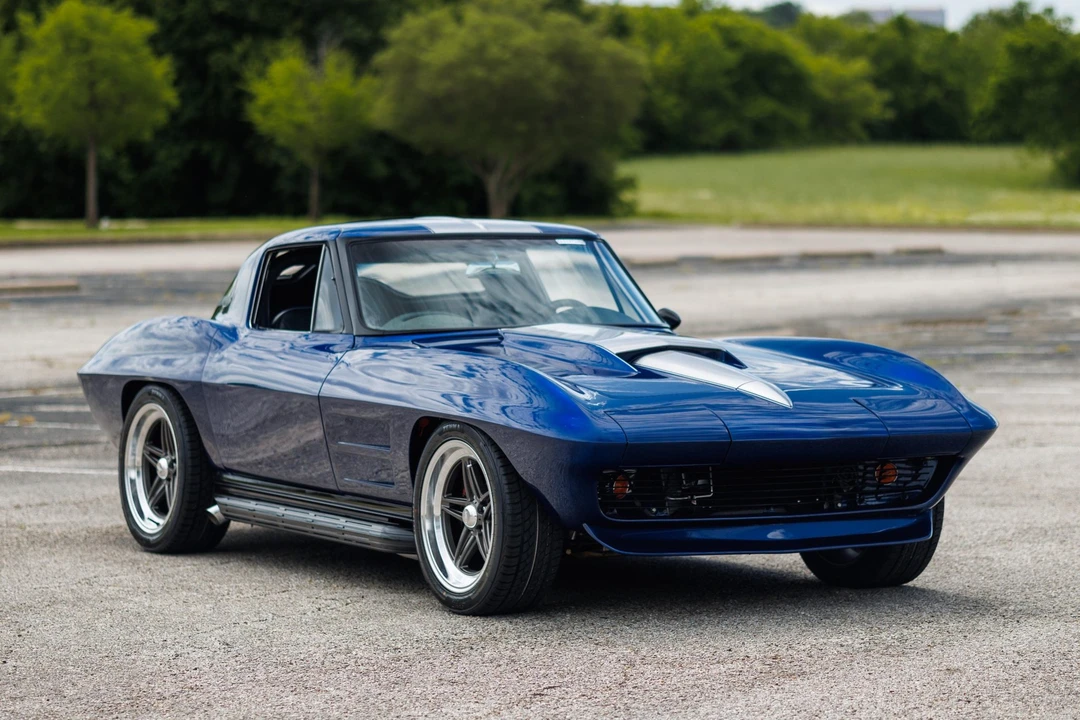 1963 Chevrolet Corvette C2 - Image 14 of 31
