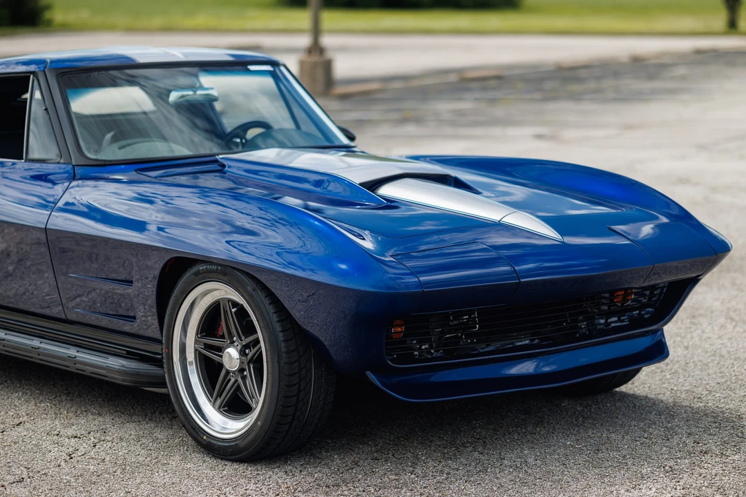 1963 Chevrolet Corvette C2 - Image 18 of 31