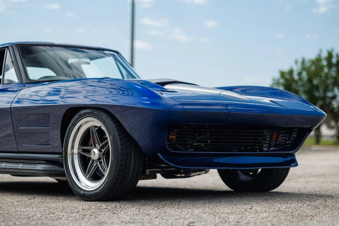 1963 Chevrolet Corvette C2 - Image 19 of 31