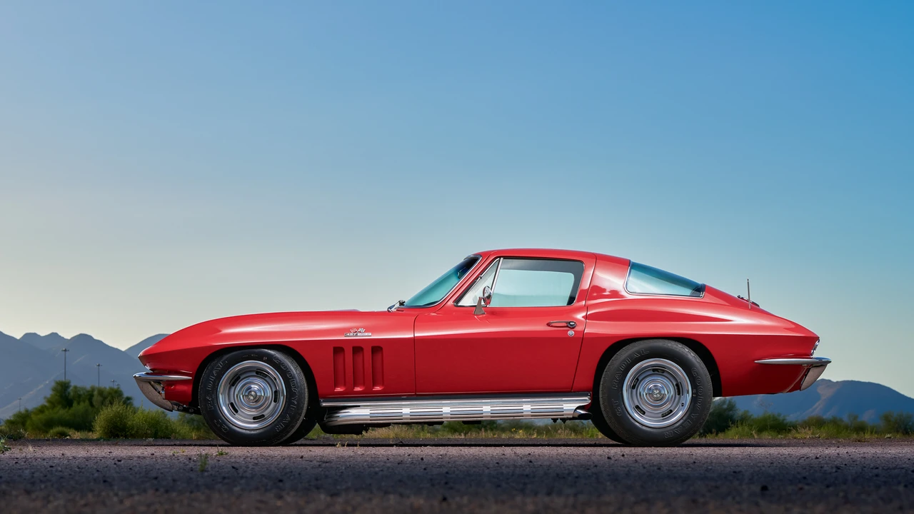 1966 Chevrolet Corvette C2 - Image 9 of 31