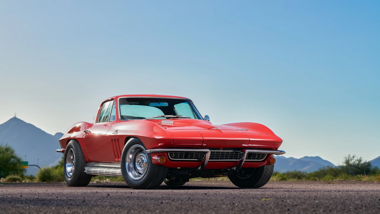 1966 Chevrolet Corvette C2 - Image 27 of 31