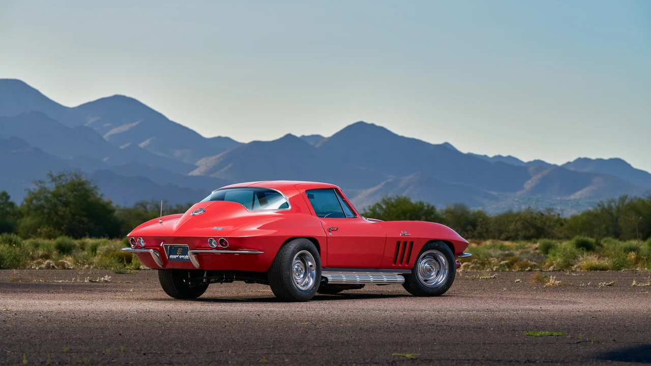 1966 Chevrolet Corvette C2 - Image 21 of 31