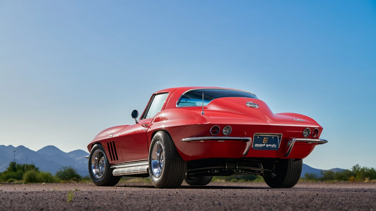 1966 Chevrolet Corvette C2 - Image 14 of 31
