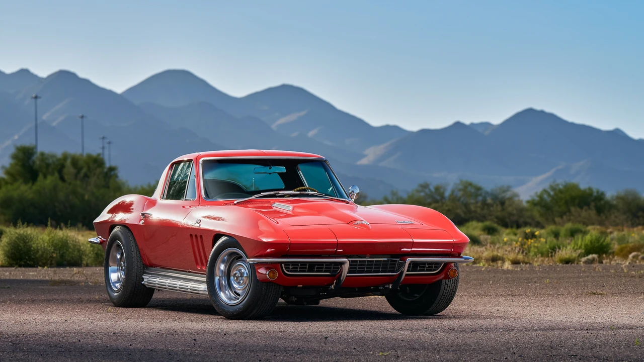 1966 Chevrolet Corvette C2 - Image 26 of 31