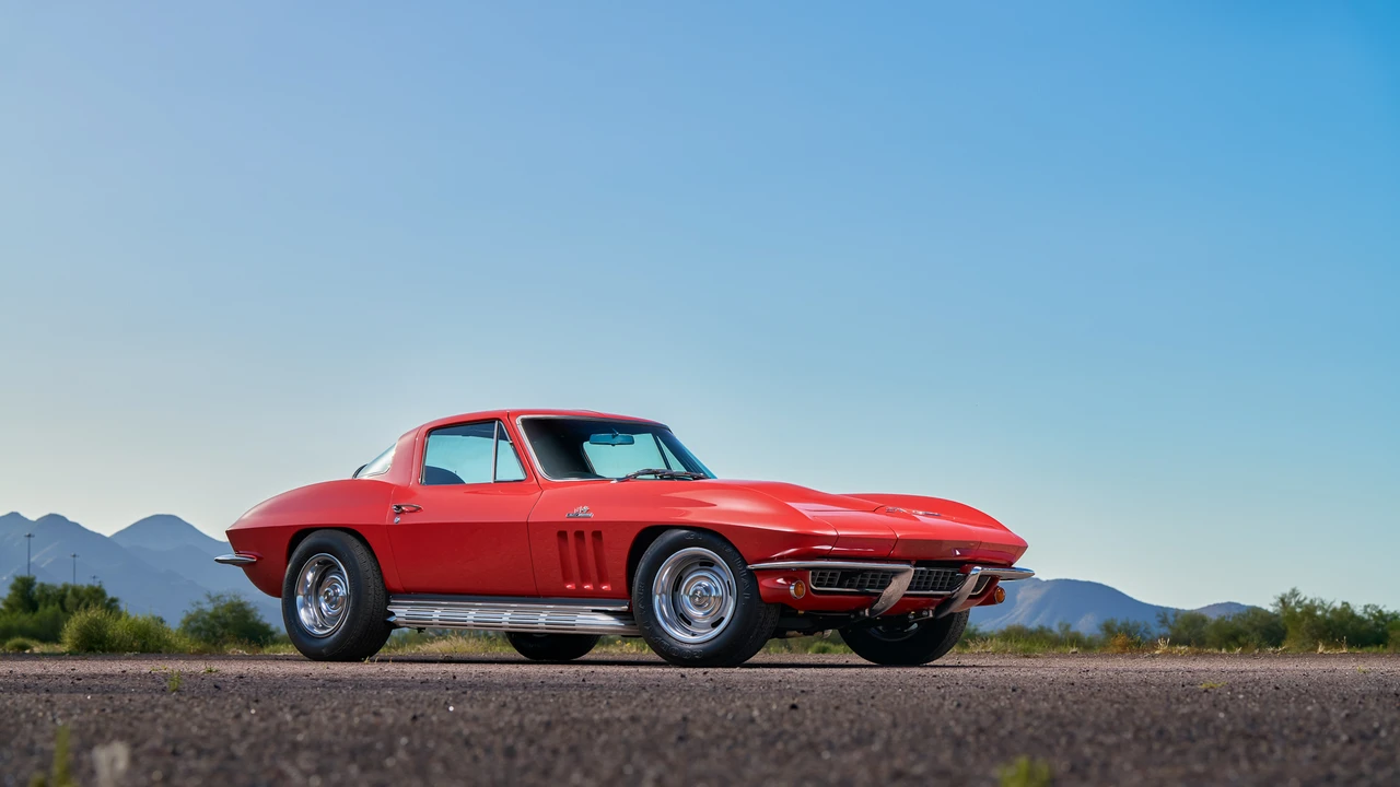 1966 Chevrolet Corvette C2 - Image 24 of 31
