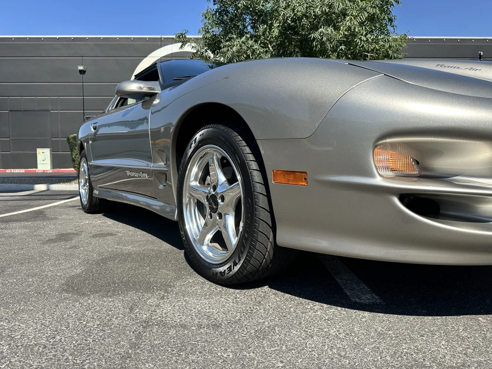 2000 Pontiac Firebird Trans Am 4th Gen - Image 19 of 31