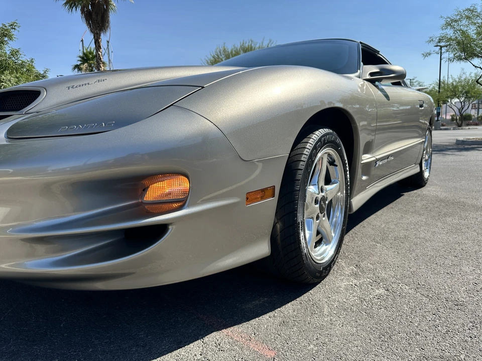 2000 Pontiac Firebird Trans Am 4th Gen - Image 25 of 31
