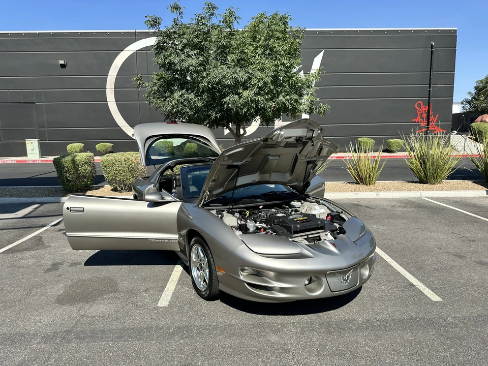 2000 Pontiac Firebird Trans Am 4th Gen - Image 17 of 31