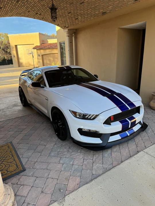 2016 Ford S550 Shelby Mustang GT350R - Image 2 of 31